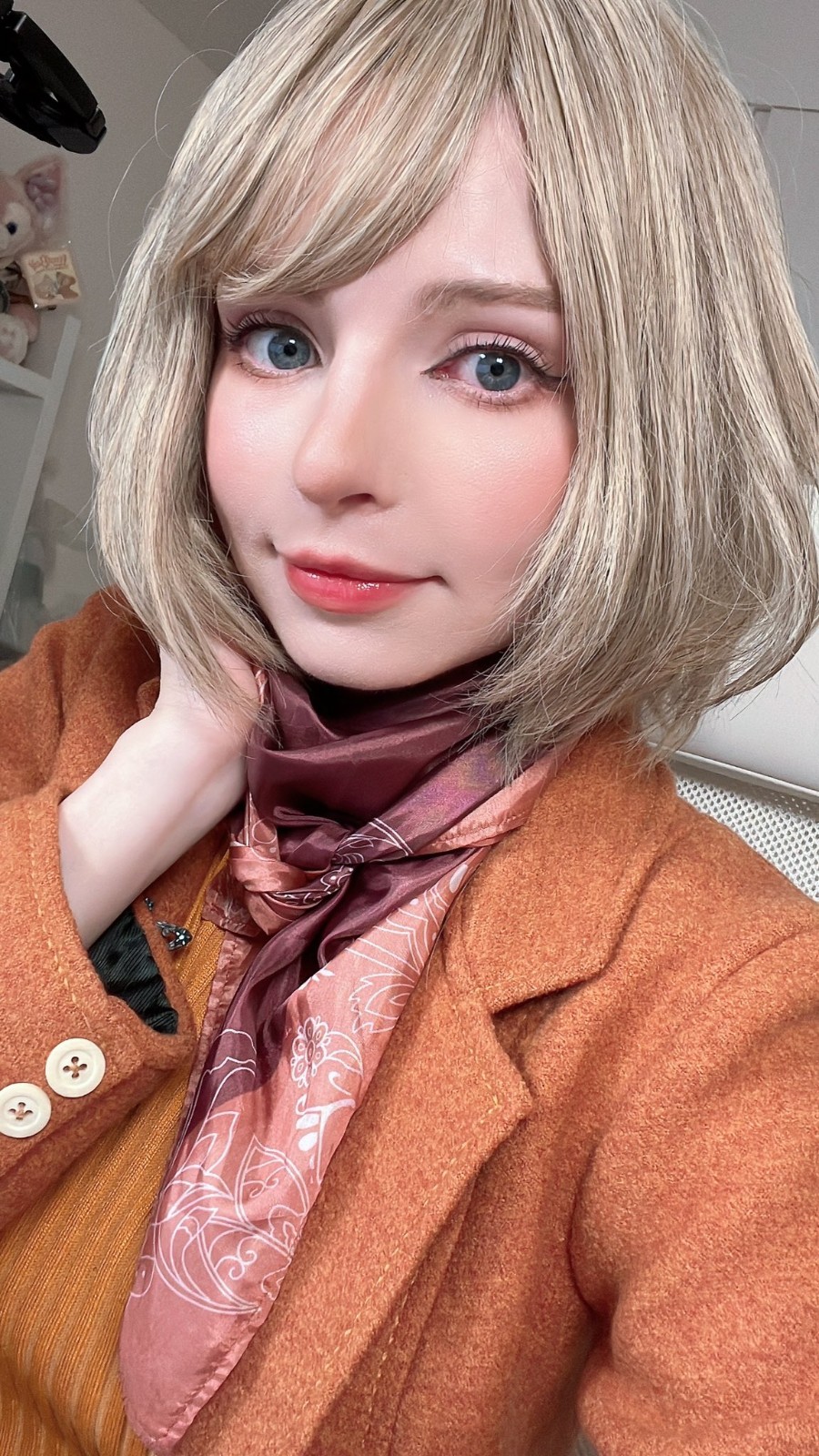 《生化4RE》阿什莉演员Cos视频 妩媚诱惑的身姿