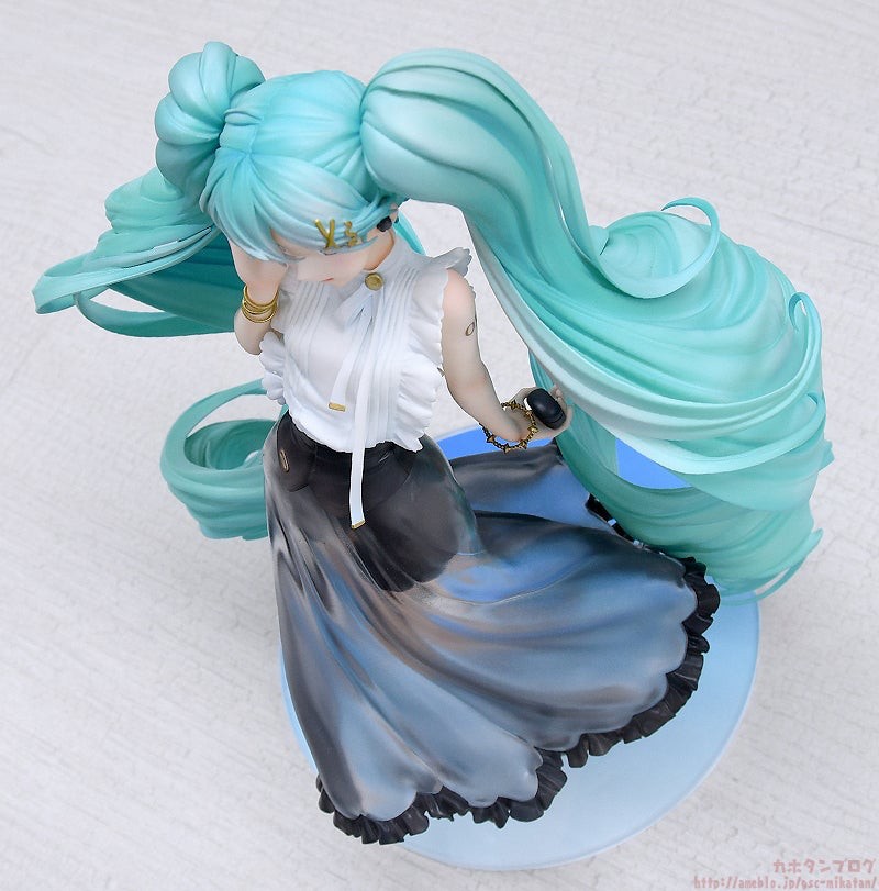 GSC x Rella插图《初音未来》NT风私服Ver. 即将开订