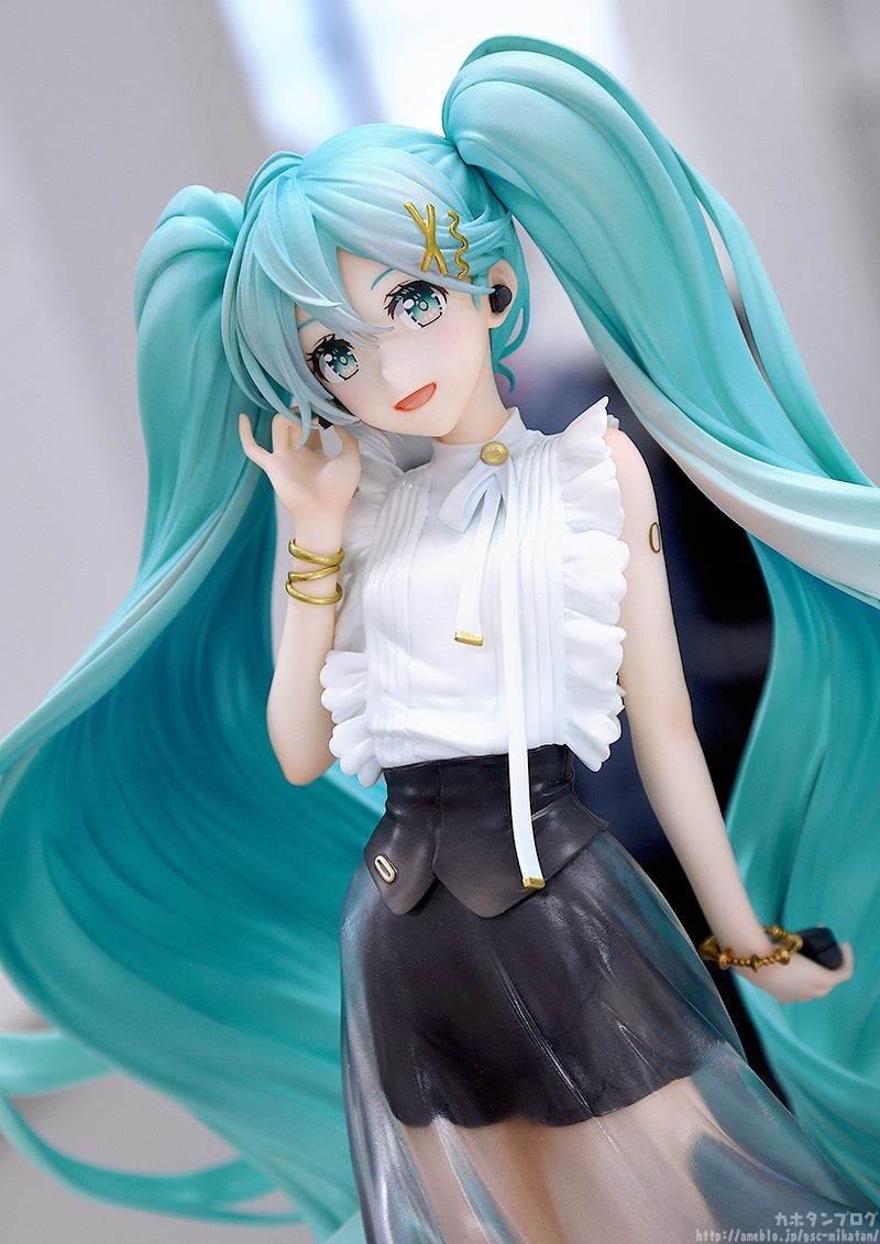 GSC x Rella插图《初音未来》NT风私服Ver. 即将开订